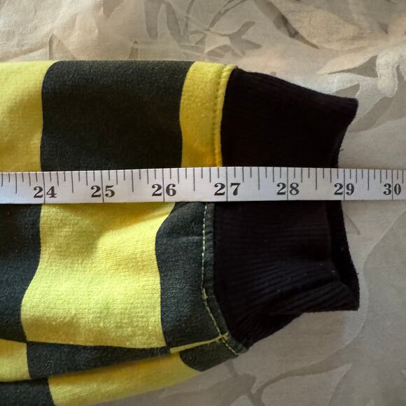 Checkered Pullover Black and Yellow Checkered Snoopy Sweatshirt Large - Picture 4 of 9